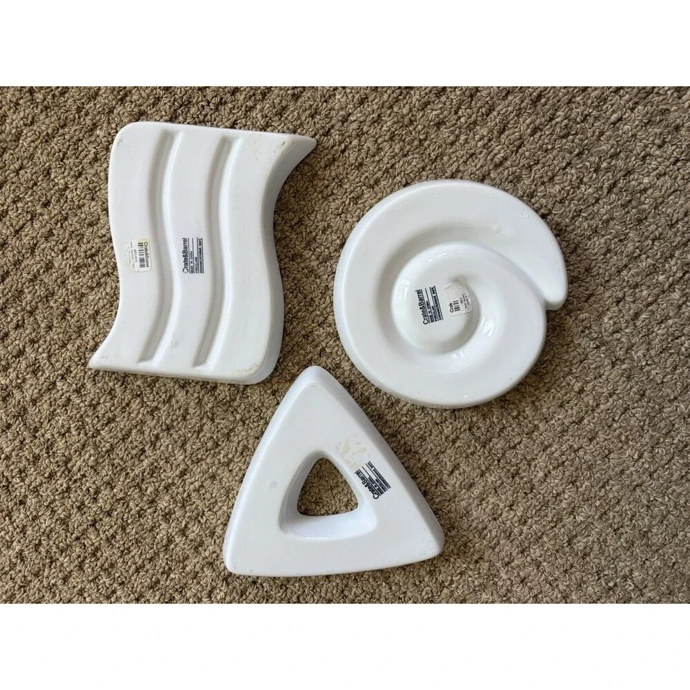 Crate and Barrel White Geometric Ceramic Serving Plate Set, Three-Piece